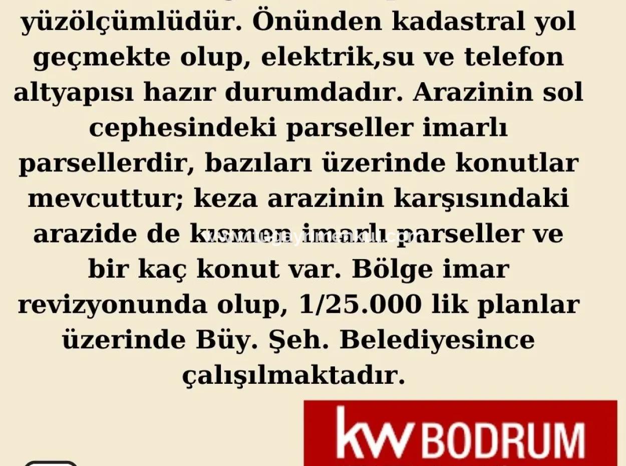Muğla / Ortaca / Okçular ( Marmarli), 20 Hektar Land Mit Strassenfront, Linke Seite Und Vorderfassade Zonierte Grundstücke