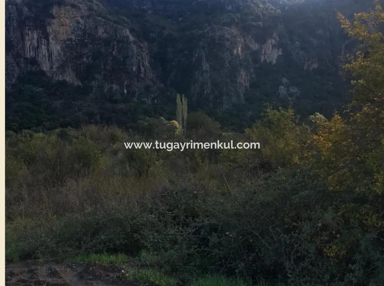 Muğla / Ortaca / Okçular ( Marmarli), 20 Hektar Land Mit Strassenfront, Linke Seite Und Vorderfassade Zonierte Grundstücke