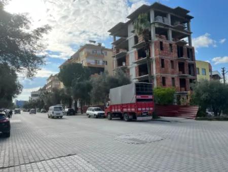 Lux 2 + 1 Apartments For Sale In Prestigious Building On Cumhuriyet Cd. In Ortaca, Muğla