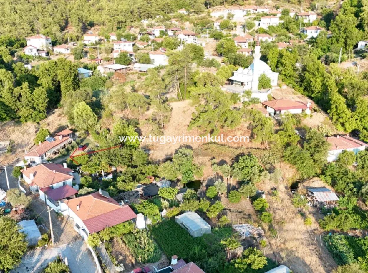Muğla/ Ortaca /Tepearası Köyünde, 1580 M2 Arsa Üzerinde Yeni Restore Edilmiş 2 Ad. Köy Evi